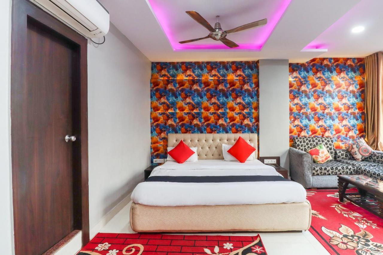 Capital O 70631 Hotel Dwarka International Darbhanga Exterior photo